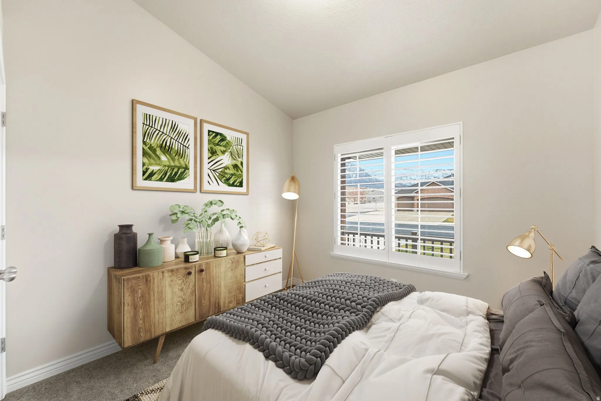 Carpeted bedroom(virtual staging)