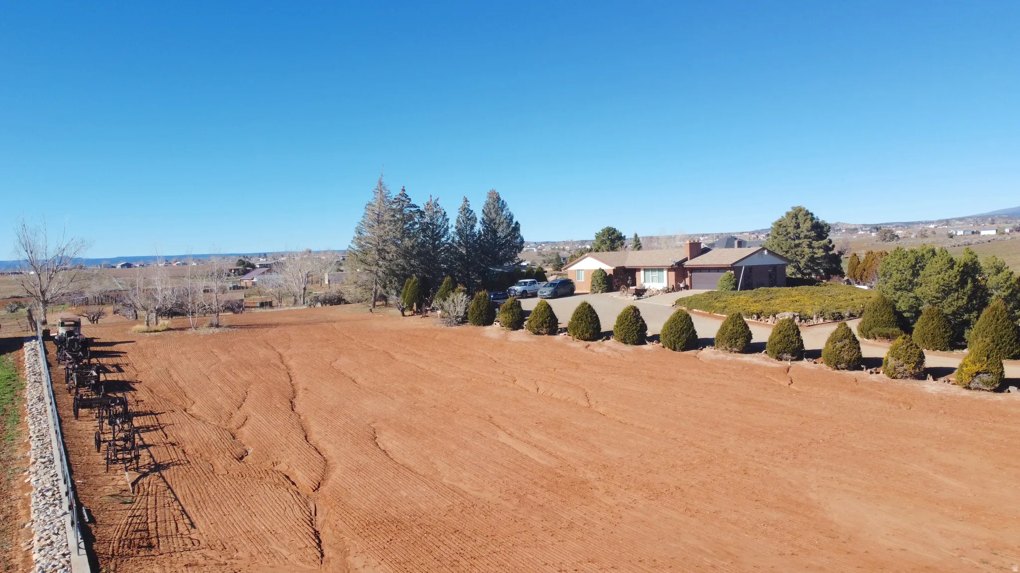 View of yard with a rural view