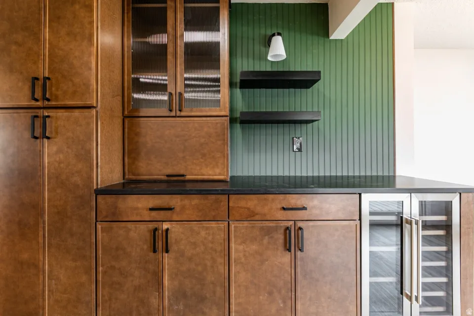 Bar in the kitchen and dining area.