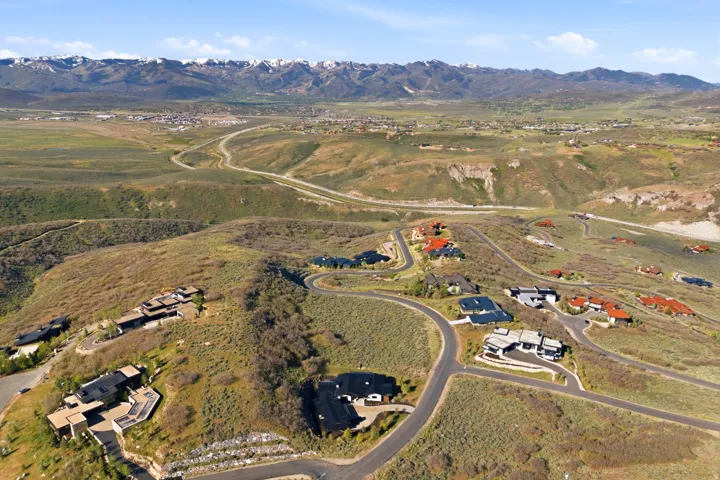2562 E Canyon Gate Rd, Park City, Utah 84098