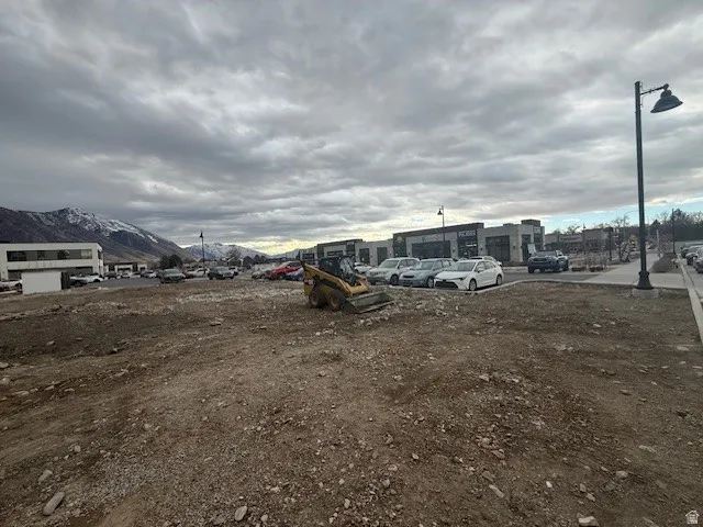 View of yard with a mountain view
