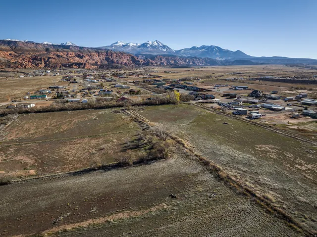 35 Acres West Coronado, Moab, Utah 84532