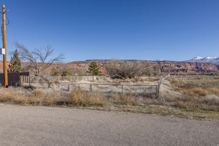 35 Acres West Coronado, Moab, Utah 84532