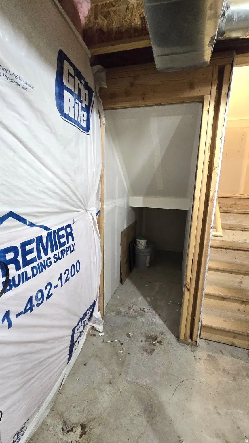 Detailed view of concrete floors