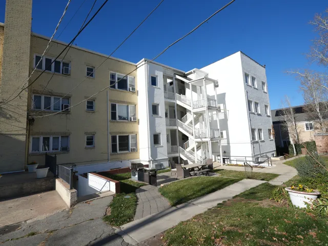 View of apartment building / complex