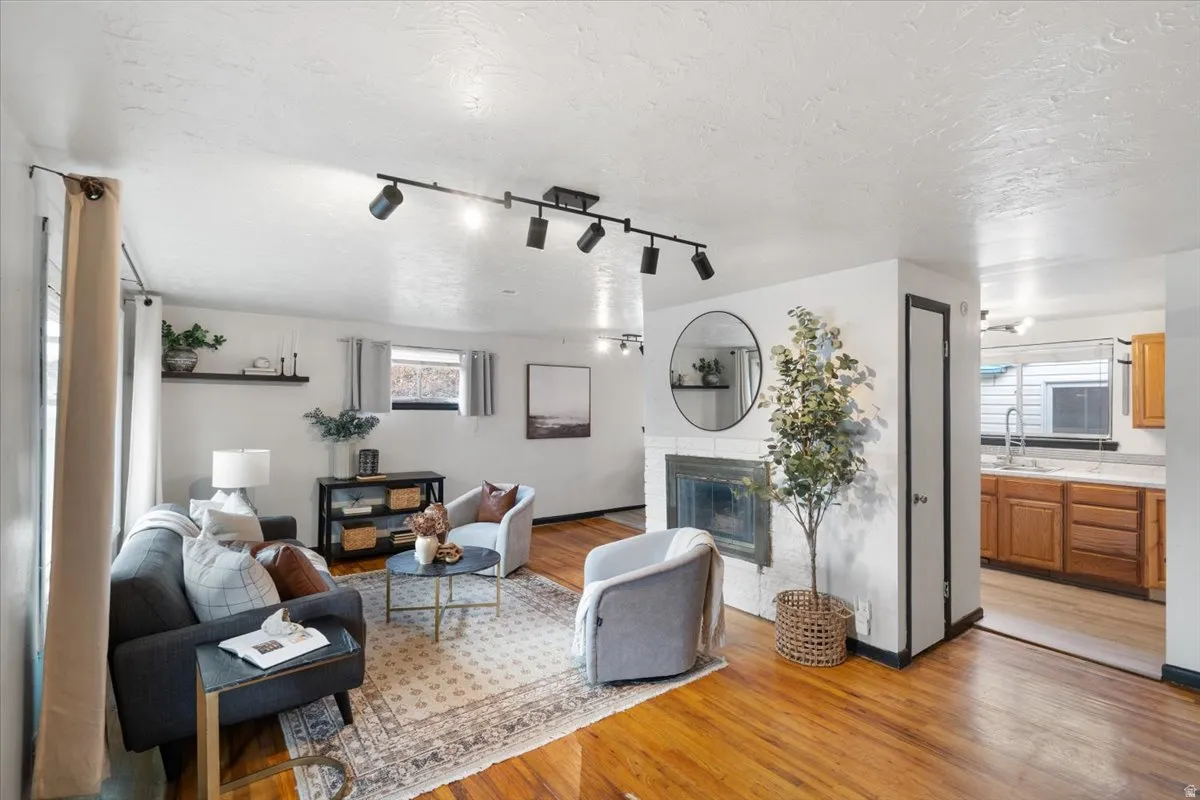 Hardwood floors in main living area