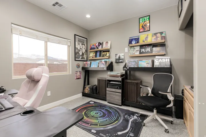 Office area with baseboards and recessed lighting