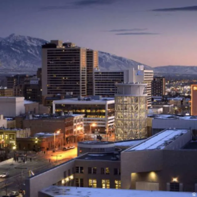 View of city featuring a mountain backdrop