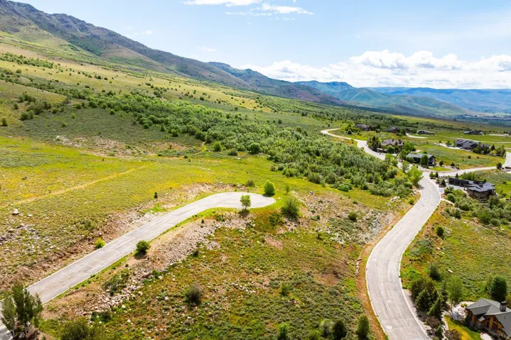 3928 N Zermatt St, Eden, Utah 84310