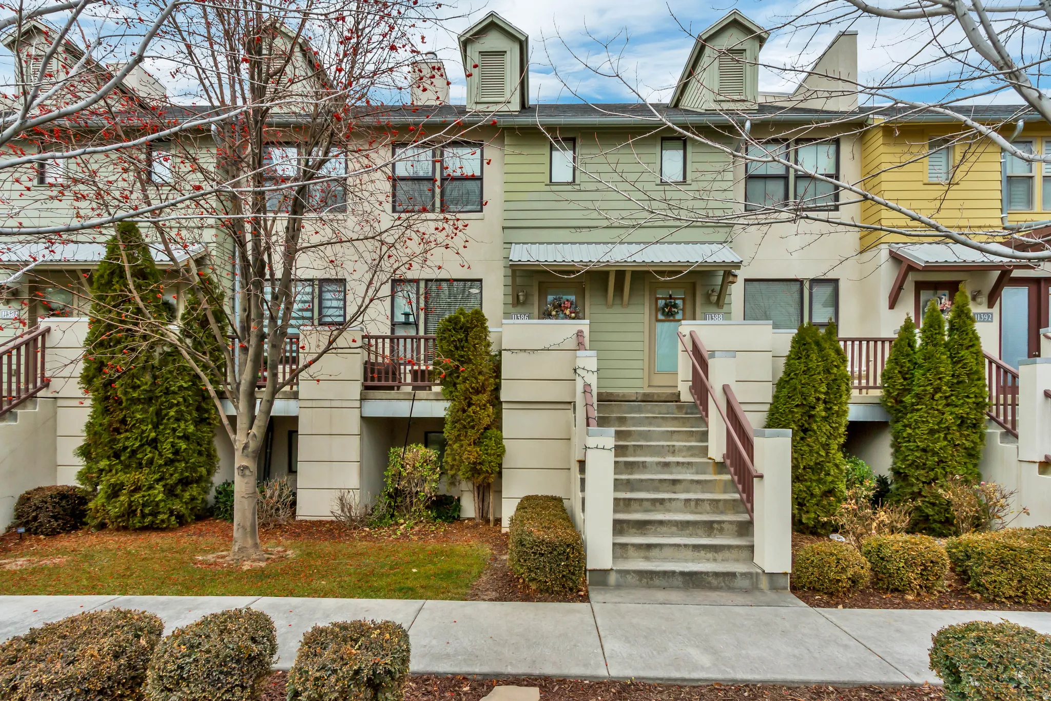 Steps up to front door