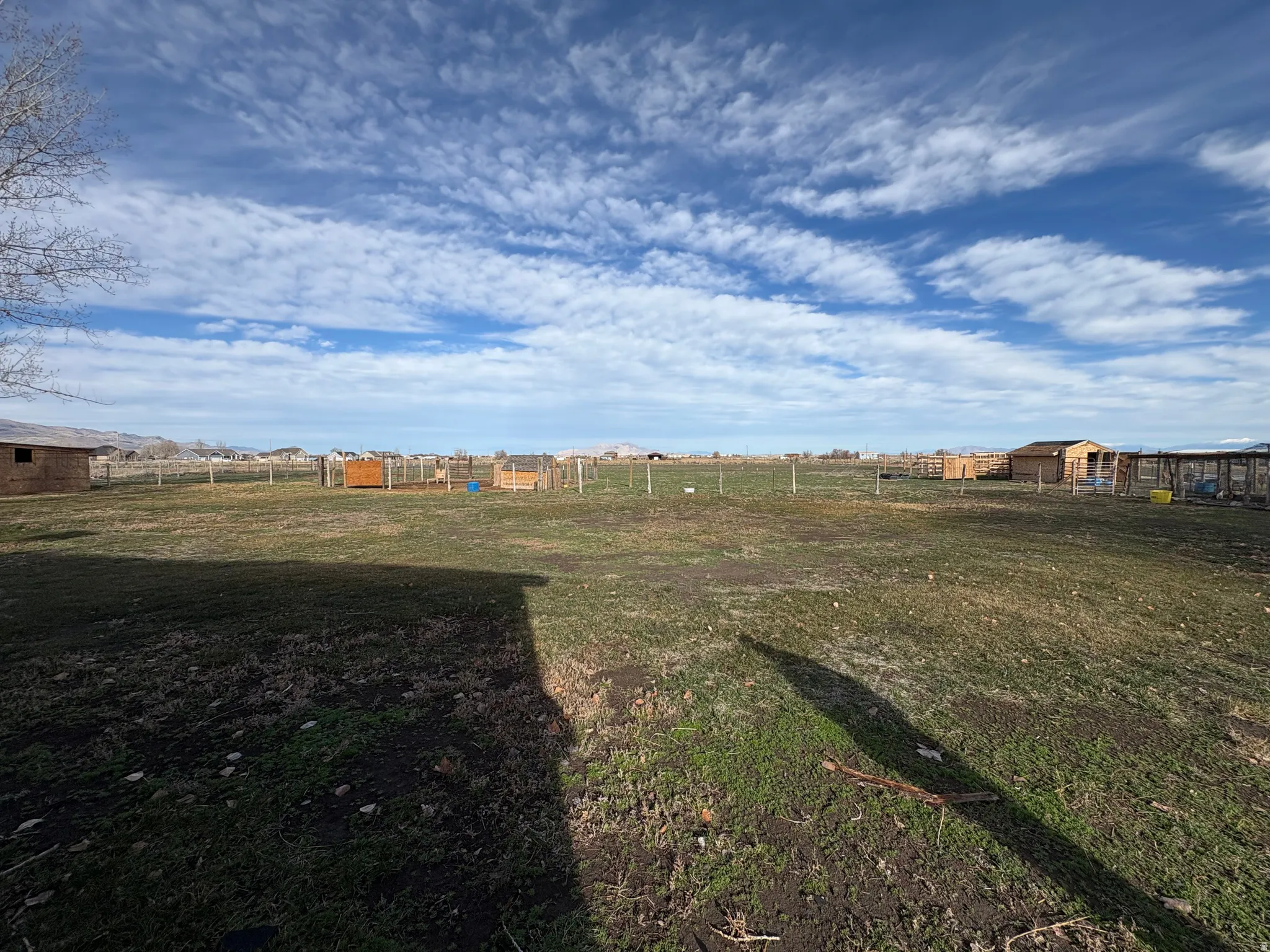 View of yard with a rural view