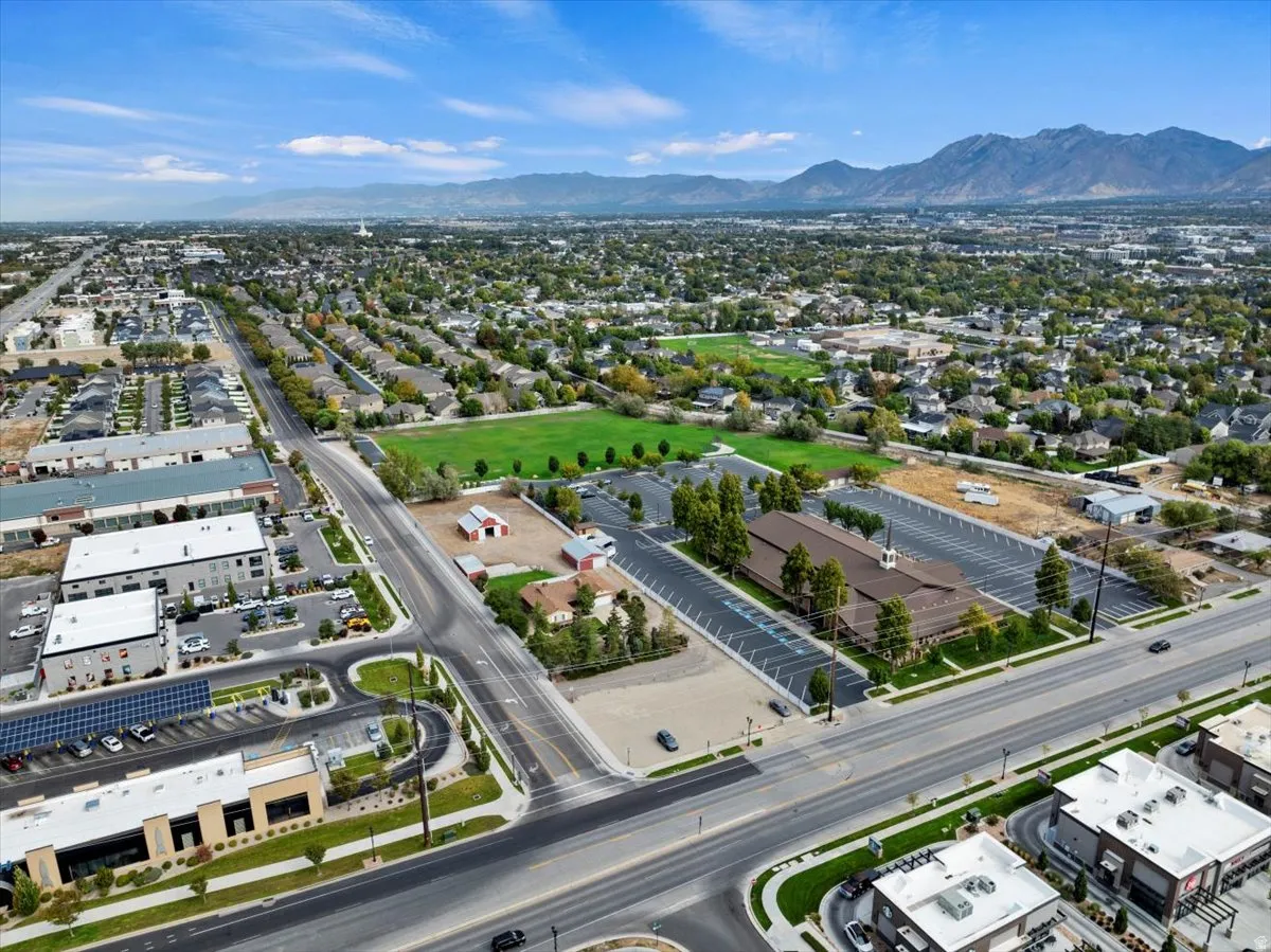 Aerial view of residential area with a mountain backdrop