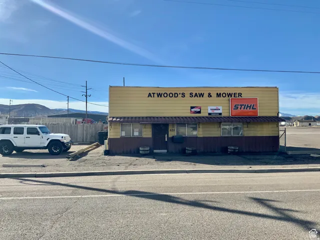 View of building exterior with a mountain view