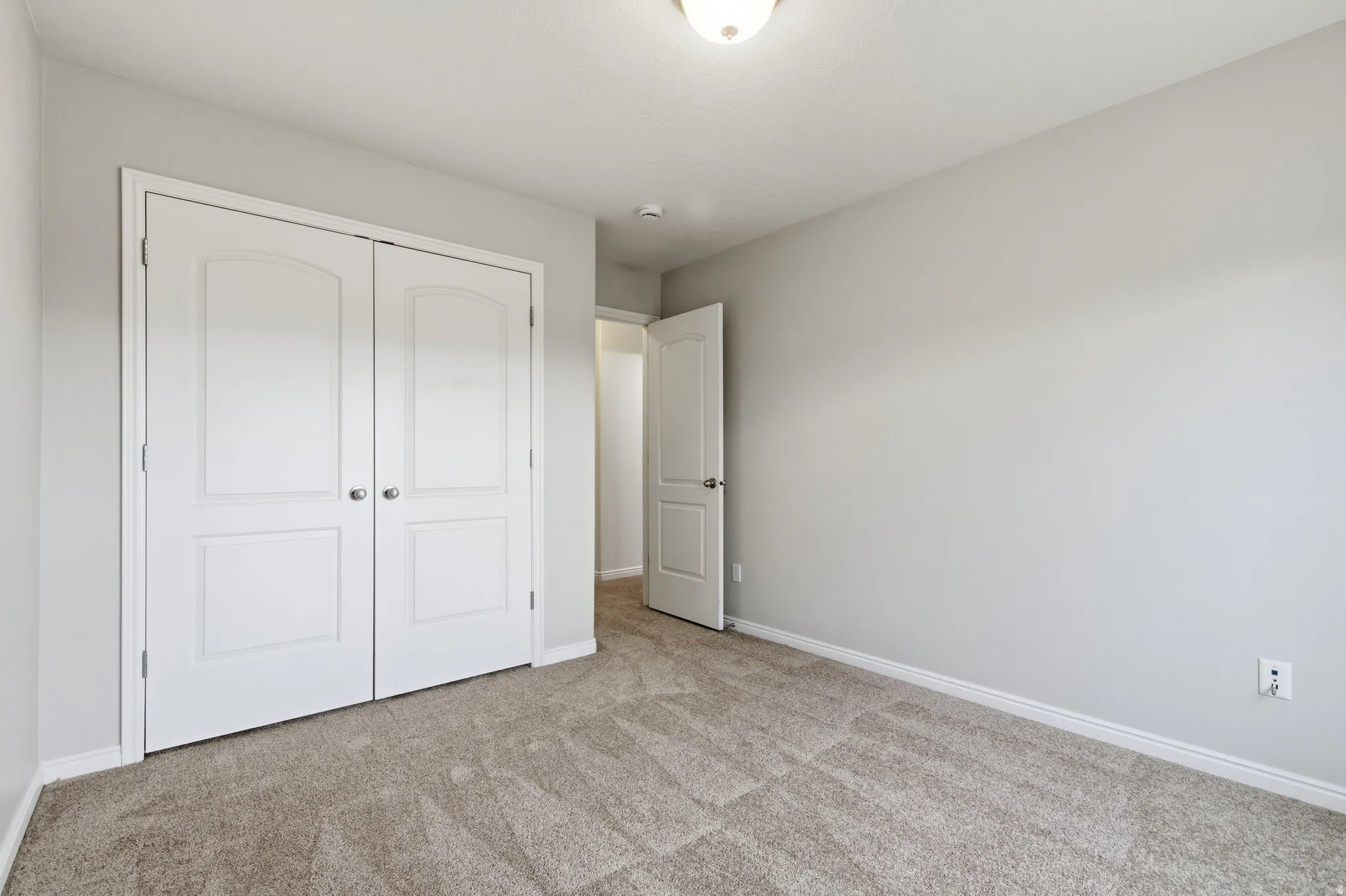 Bedroom #3 with new carpet!