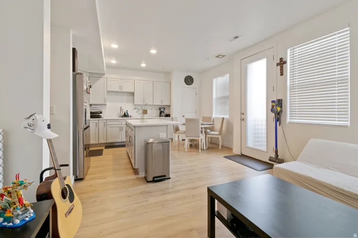5227 W Reventon Dr #303, South Jordan, Utah 84009