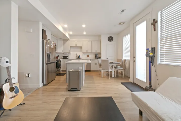 5227 W Reventon Dr #303, South Jordan, Utah 84009