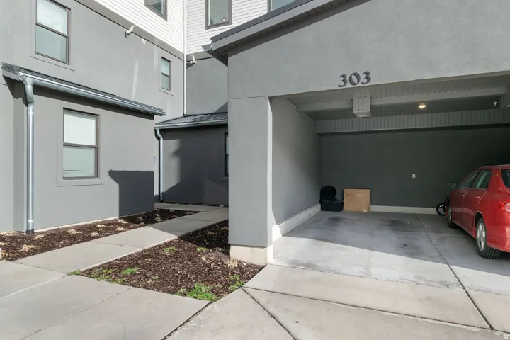 5227 W Reventon Dr #303, South Jordan, Utah 84009