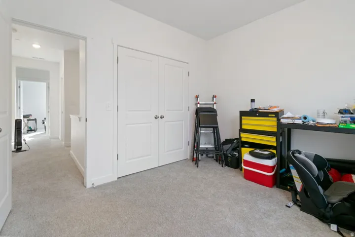 5227 W Reventon Dr #303, South Jordan, Utah 84009