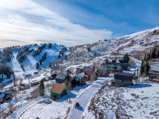6809 E 6725 N, Eden, Utah 84310