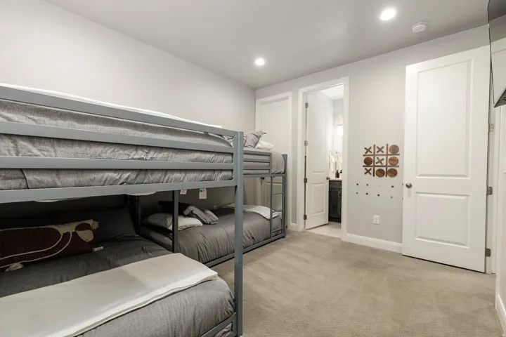 Bedroom 3 with on suite bathroom