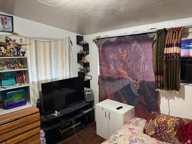 3 Bedroom Upper Unit