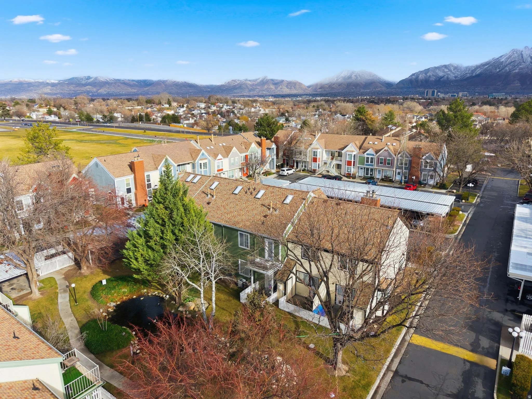 Aerial view of residential area with a mountain backdrop