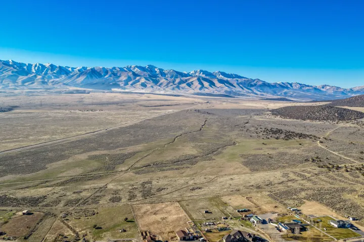 E, Stockton, Utah 84071