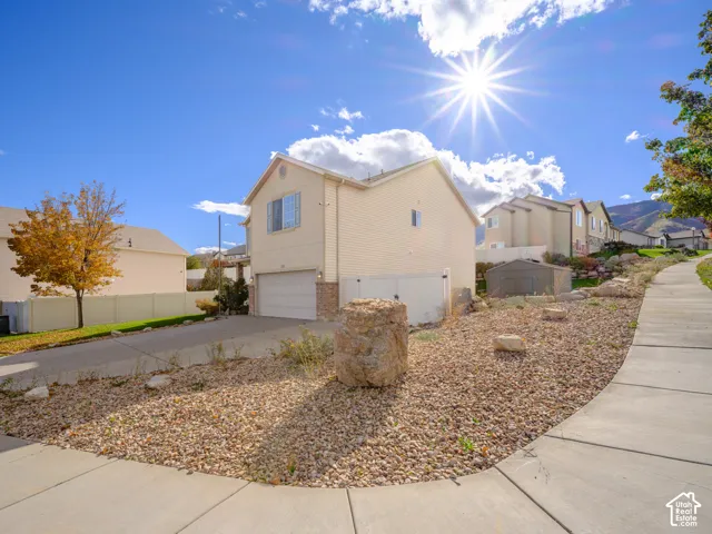 Stunning zero scaping