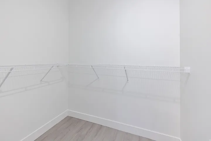 Walk in closet