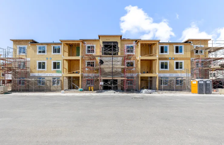 View of apartment building / complex