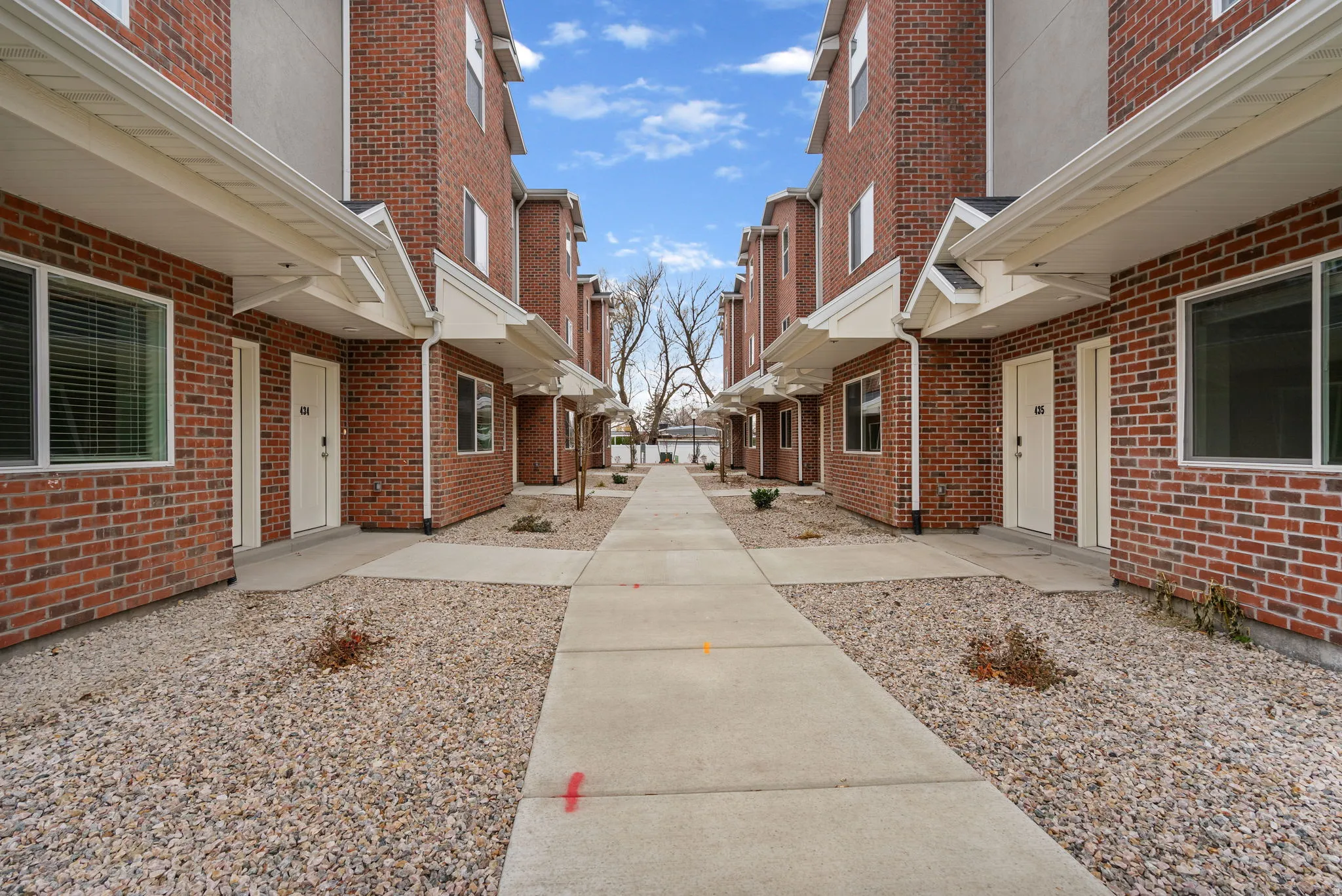 Surrounding community with a residential view