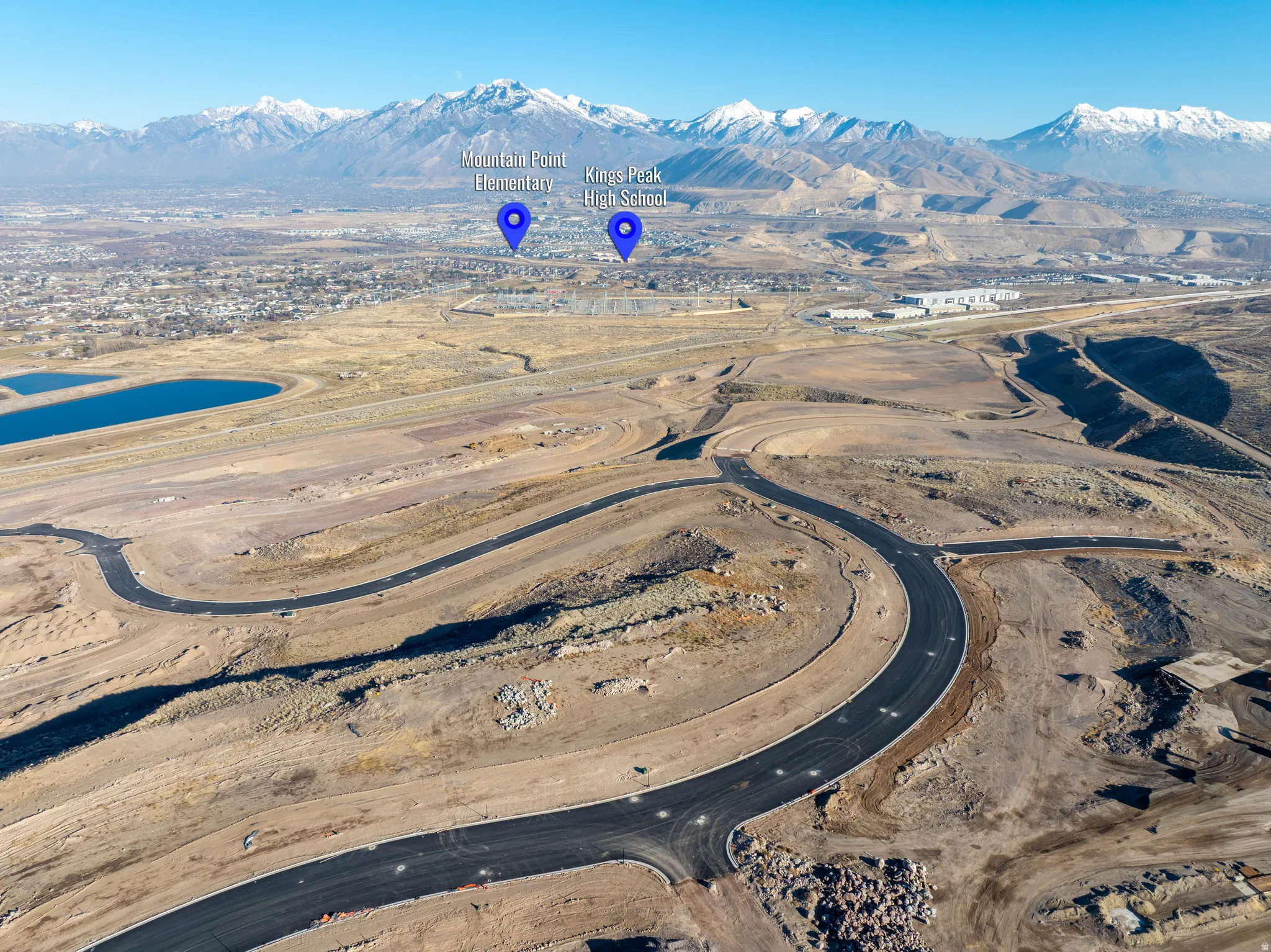 View of property location featuring a mountain backdrop