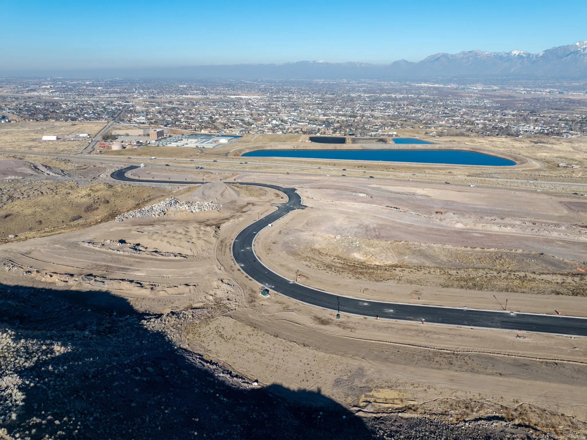 Aerial overview of property's location with a mountain backdrop