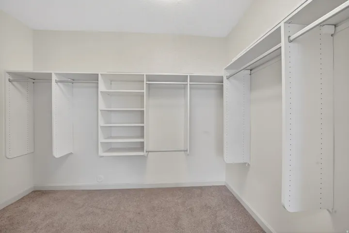 Walk in closet