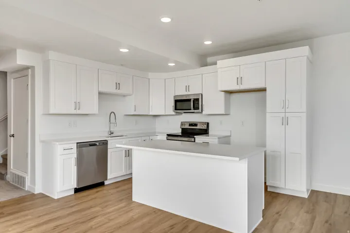 5263 W Reventon Rd #403, South Jordan, Utah 84009