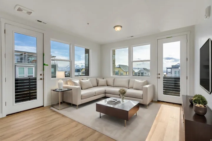 5263 W Reventon Rd #403, South Jordan, Utah 84009