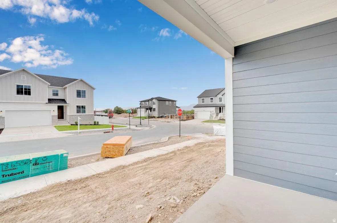 View of yard with a residential view