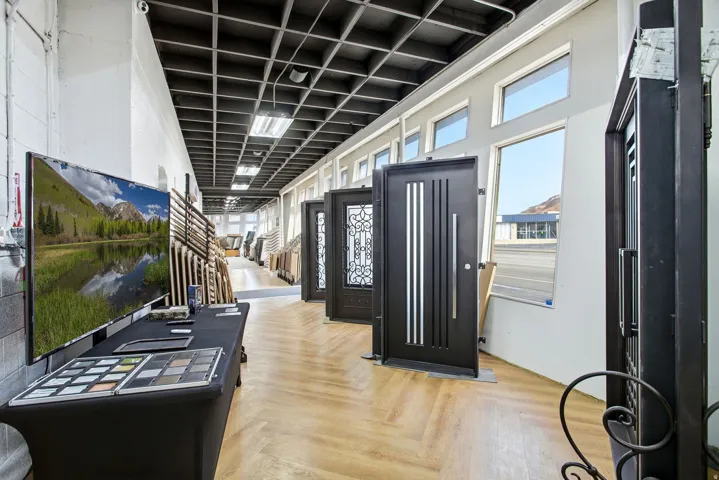View of foyer entrance