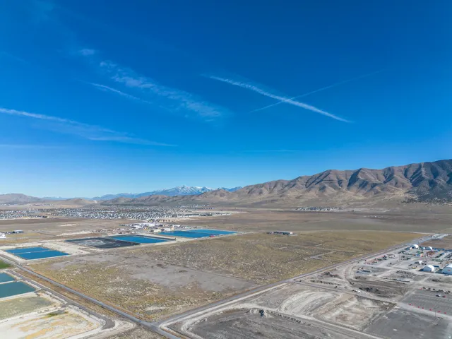 Aerial view of a mountainous background