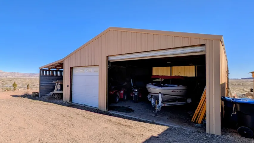 2416 N Waunita Ave, Kanab, Utah 84741