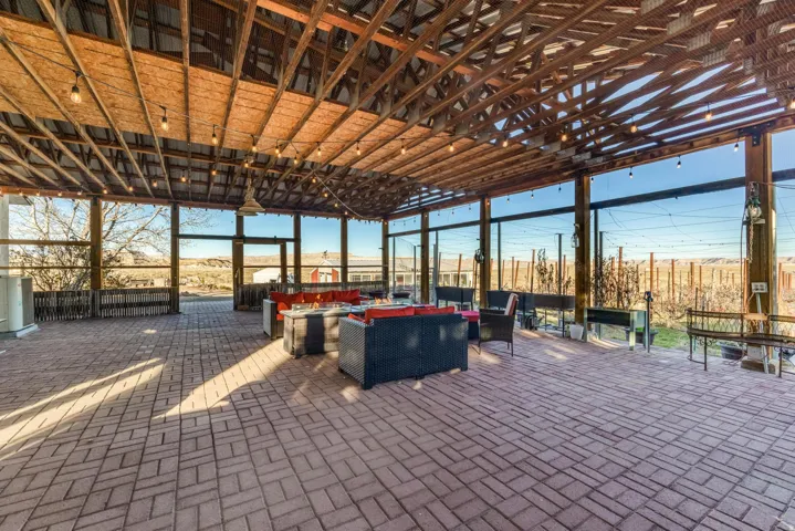 2416 N Waunita Ave, Kanab, Utah 84741
