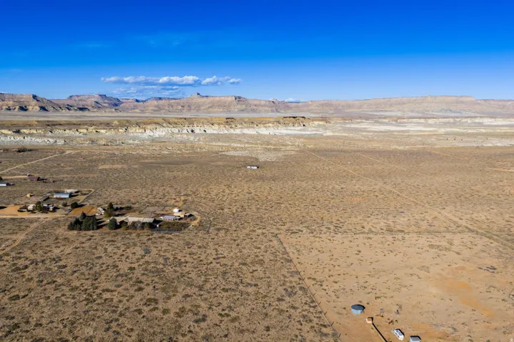 2416 N Waunita Ave, Kanab, Utah 84741