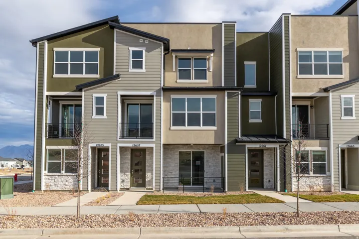 12657 Dansie Oaks Dr #300, Herriman, Utah 84096