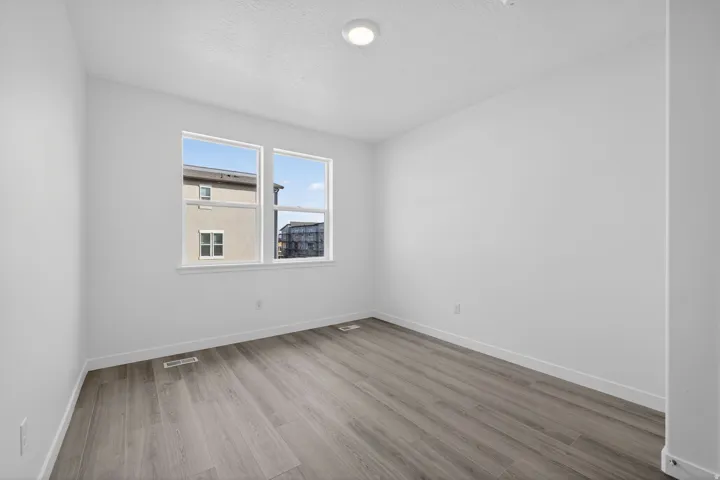 12657 Dansie Oaks Dr #300, Herriman, Utah 84096