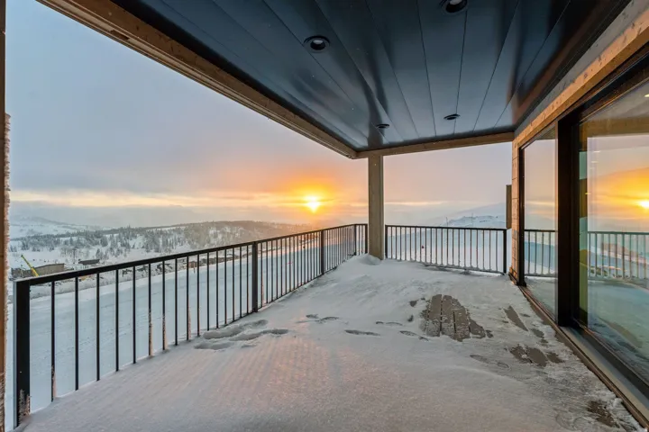 8526 E Overlook Dr, Eden, Utah 84310