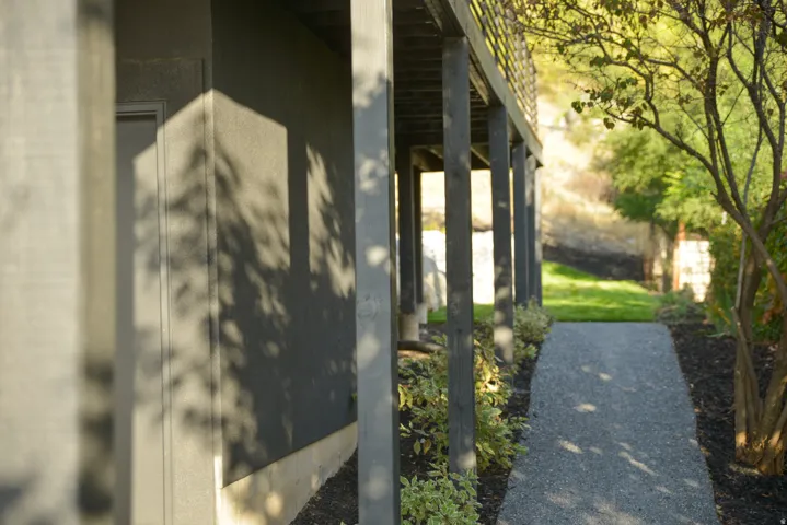 View of home's exterior