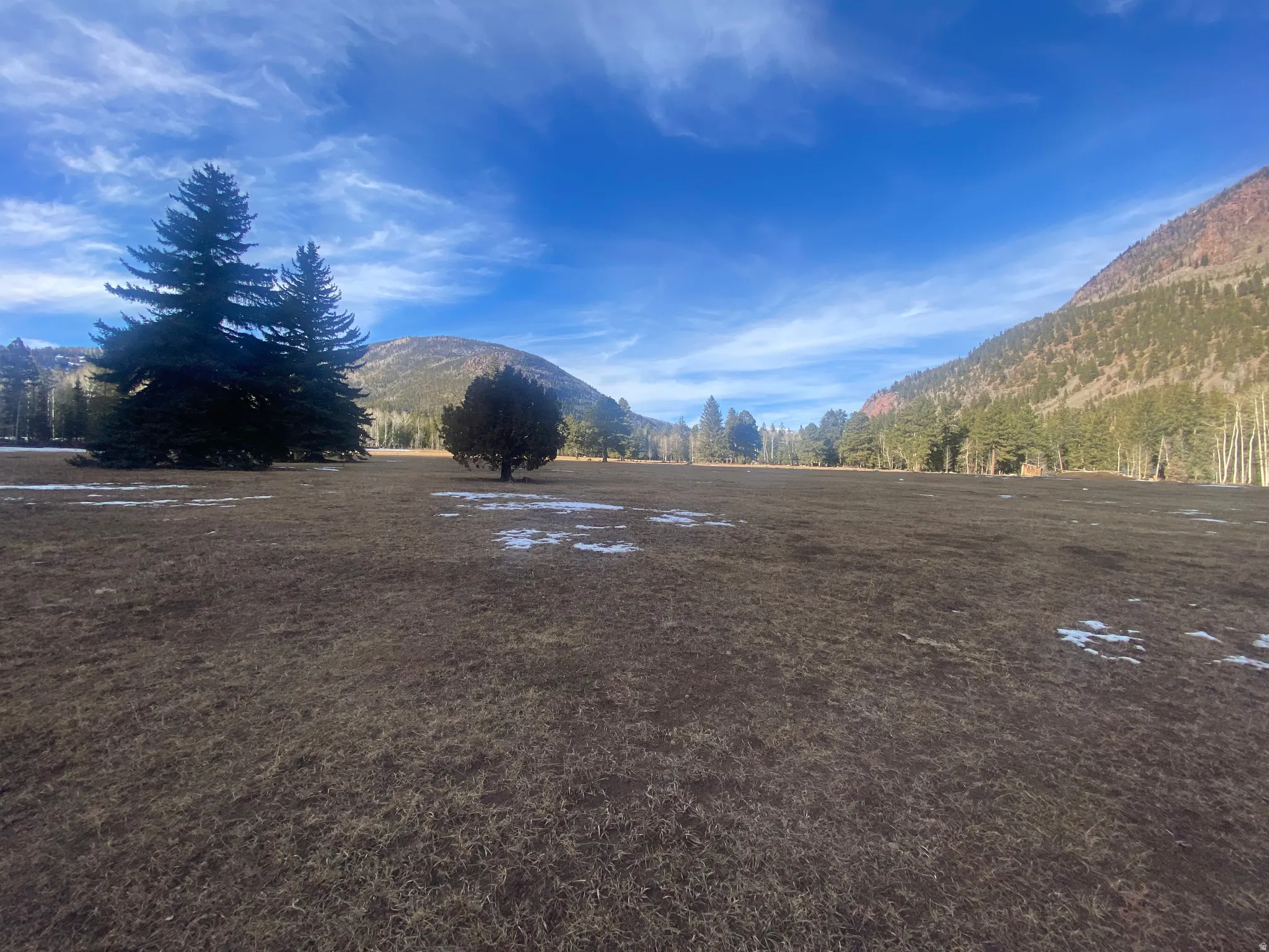 View of yard with a mountain view