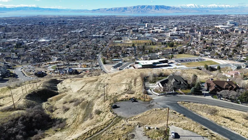 Aerial view of property and surrounding area