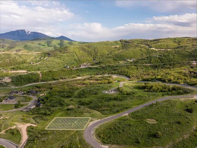 5953 E Nighthawk Ln, Huntsville, Utah 84317