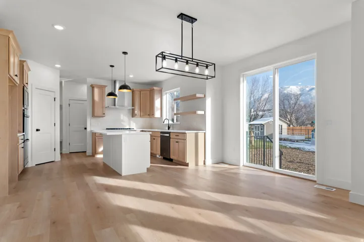 2237 E Parkside Cir, South Ogden, Utah 84403